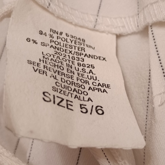 Breakin'loose Three piece suit white with gray stripes size 5/6 - Picture 2 of 15